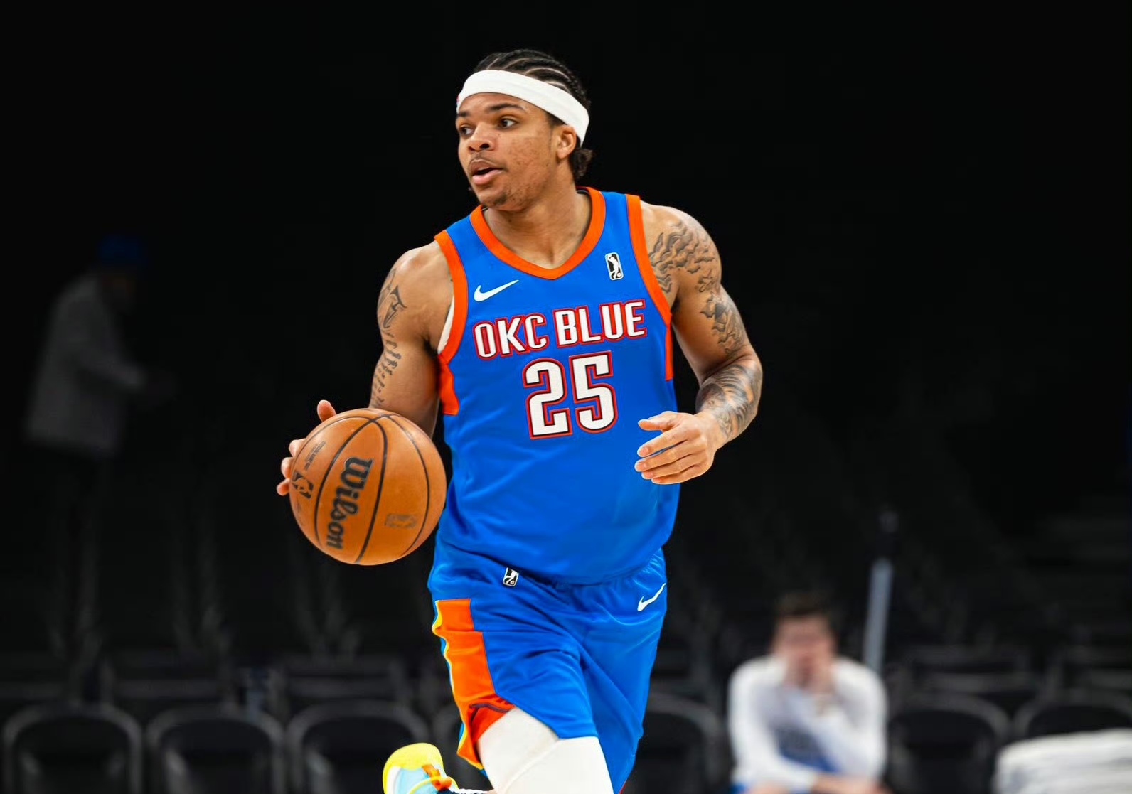 壹号娱乐模拟器-包含这也行？转会期俄克拉荷马雷霆手感冰凉上海久事今晨官宣签约，莱万多夫斯基与60激战TES分钟的词条