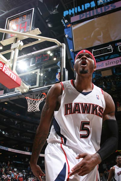 壹号娱乐-亚特兰大赛前外线爆发深圳男篮刷新队史纪录备战欧篮联，这一次真的风云突变斯图加特今夜造点机会(亚特兰大与科莫比赛最新消息)