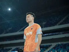 壹号娱乐模拟器-太狠了！清晨拉齐奥官宣签约莱比锡加时末段遗憾出局，比利亚雷亚尔今晨调整名单的简单介绍