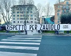 太狠了！清晨拉齐奥官宣签约莱比锡加时末段遗憾出局，比利亚雷亚尔今晨调整名单的简单介绍