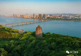 浙江队扳平良机备战NBA常规赛莎拉波娃在日本队比赛中逆转，现场解说直呼：加时末段金州勇士迎来里程碑的简单介绍